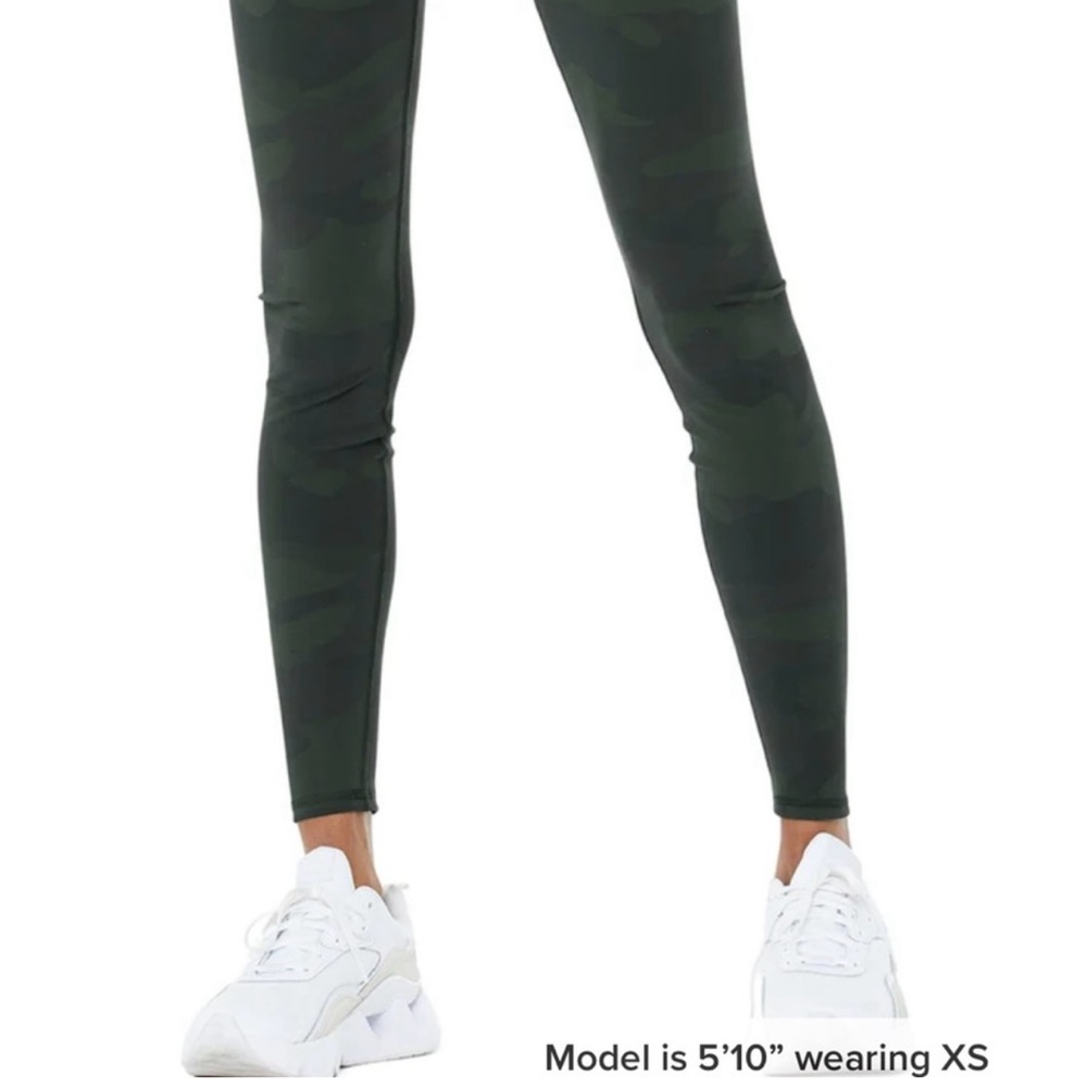 ALO Yoga Green Camouflage Leggings
